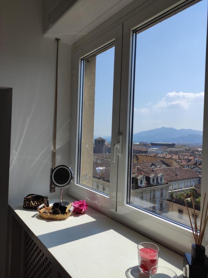 Domus Nova - Una Finestra Sui Tetti Turin Exterior foto