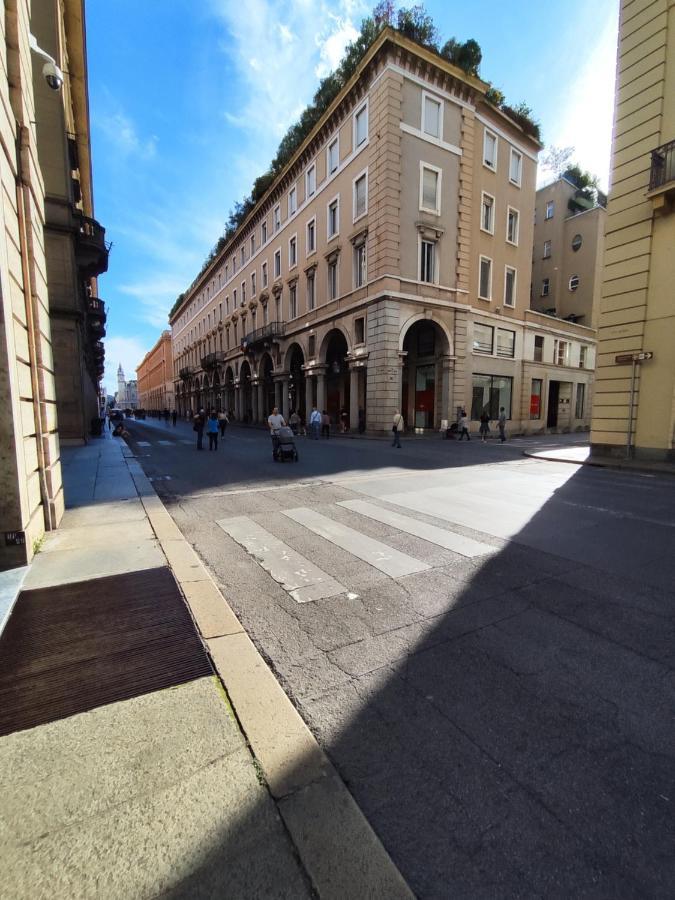 Domus Nova - Una Finestra Sui Tetti Turin Exterior foto