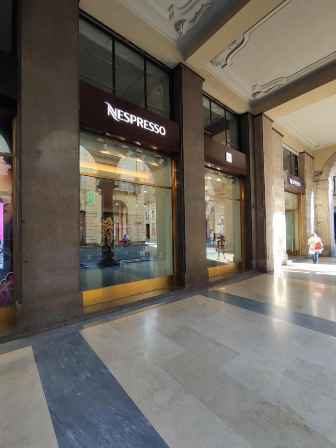 Domus Nova - Una Finestra Sui Tetti Turin Exterior foto
